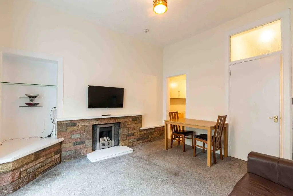 2993L Caledonian Place, Edinburgh, EH11 2AP