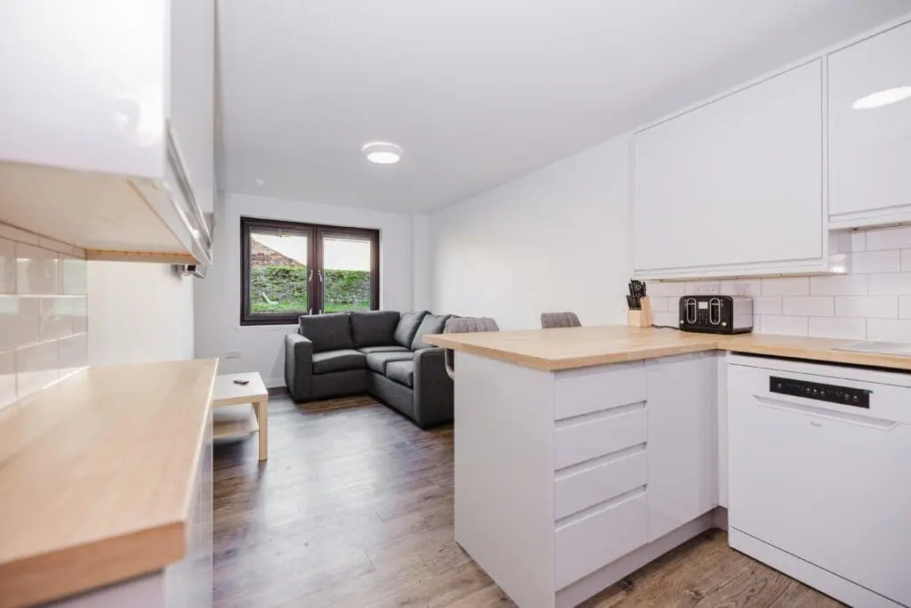 1401L West Bryson Road, Edinburgh, EH11 1EH