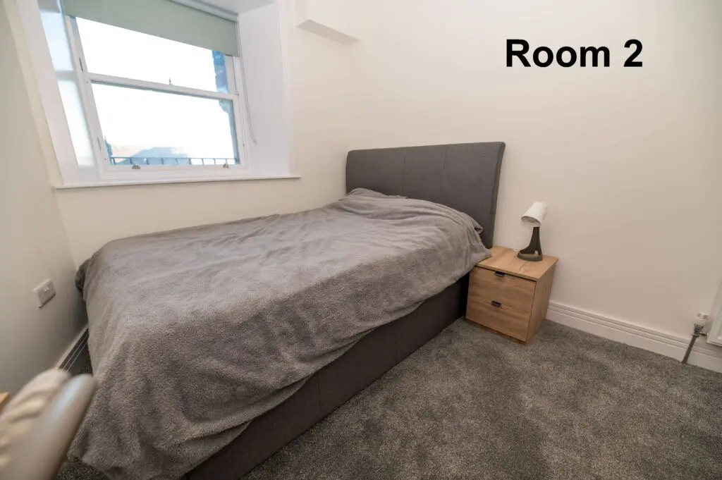 91P Parkside Terrace, Edinburgh, EH16 5BN