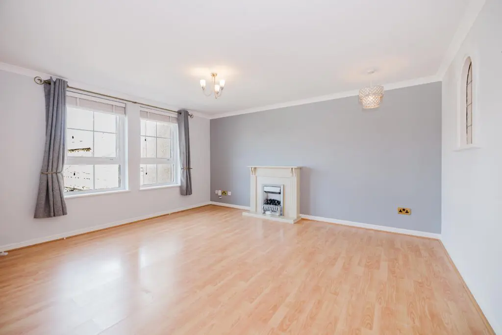 2691L Mitchell Street, Edinburgh, EH6 7BD