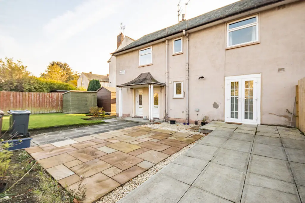 1596L Cumnor Crescent, Edinburgh, EH16 6BH