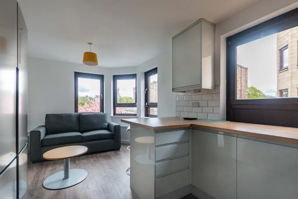 1428L West Bryson Road, Edinburgh, EH11 1EH