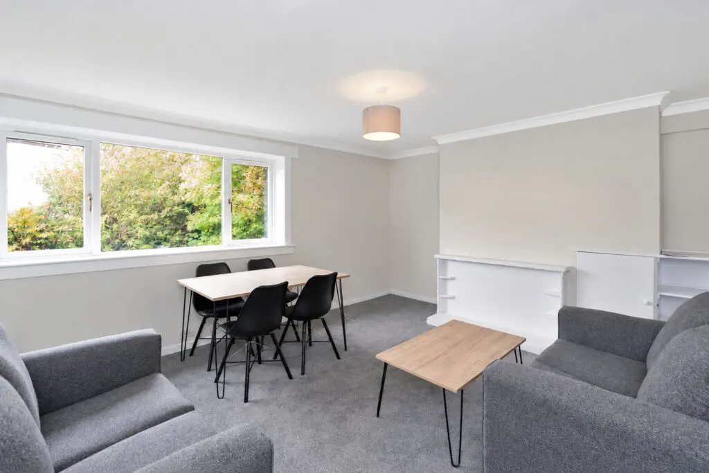 1780L Oxgangs Avenue, Edinburgh, EH13 9JW