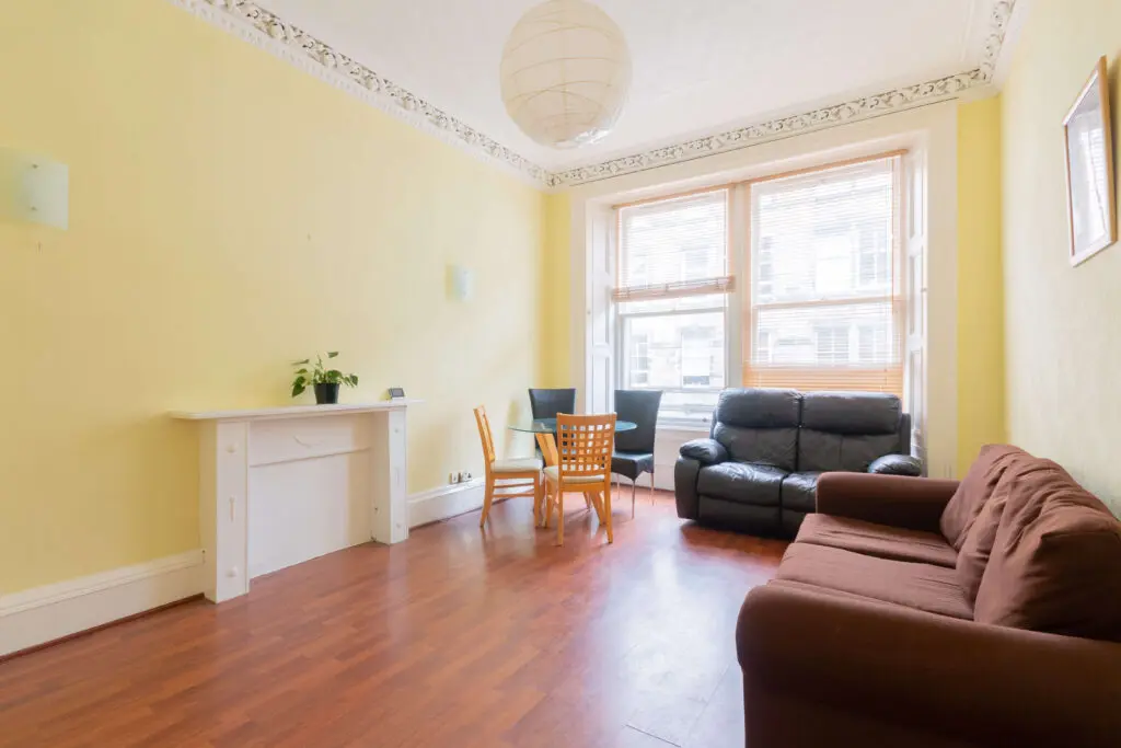2085L Valleyfield Street, Edinburgh, EH3 9LP