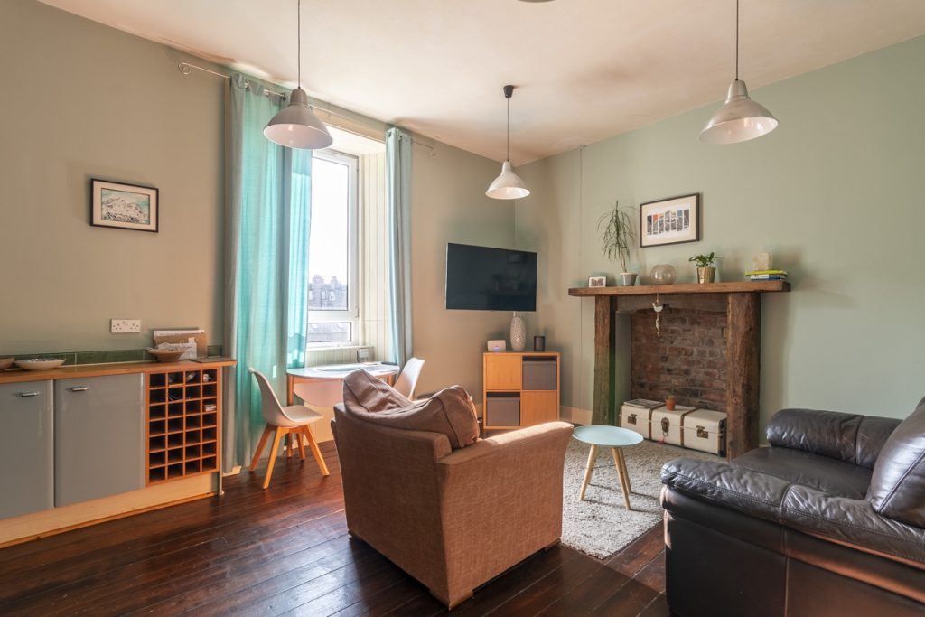 2158L – Dalmeny Street, Edinburgh, EH6 8RG